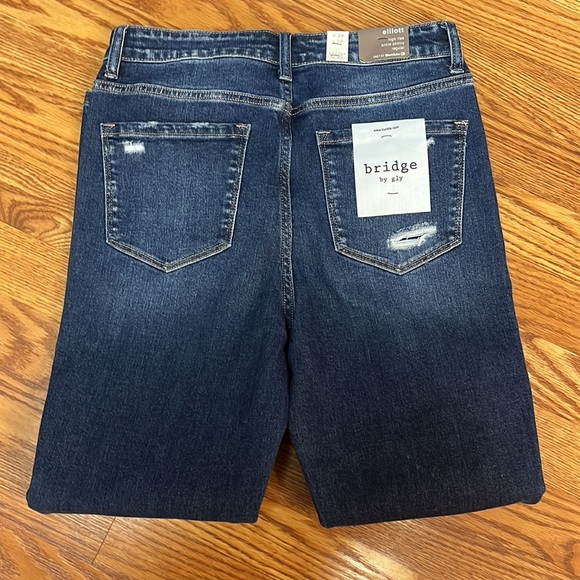 Brand new never worn - Picture 7 of 9